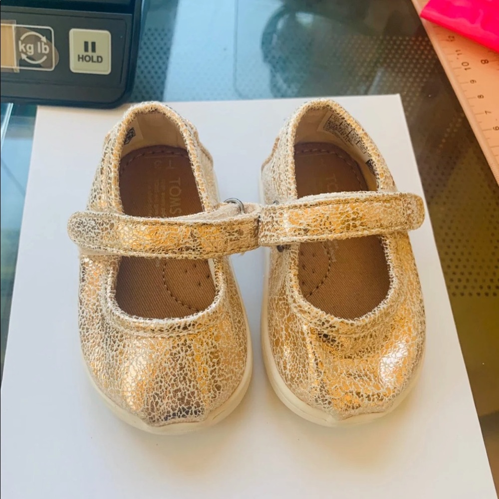 Baby girl Toms shoes